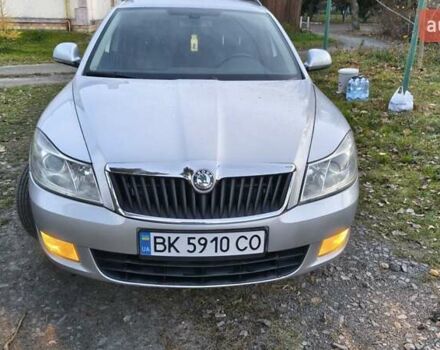 Сірий Шкода Октавія, об'ємом двигуна 1.6 л та пробігом 247 тис. км за 9300 $, фото 2 на Automoto.ua