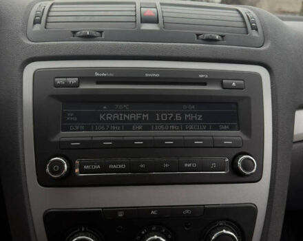 Серый Шкода Октавия, объемом двигателя 1.6 л и пробегом 217 тыс. км за 7650 $, фото 46 на Automoto.ua