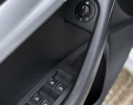 Сірий Шкода Октавія, об'ємом двигуна 1.6 л та пробігом 316 тис. км за 10200 $, фото 21 на Automoto.ua