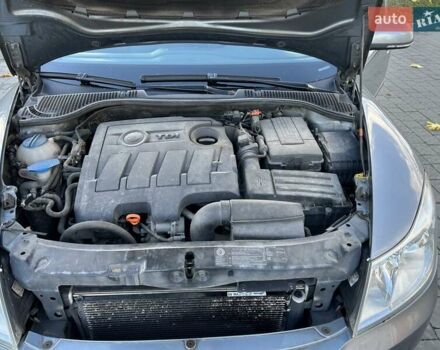 Серый Шкода Октавия, объемом двигателя 1.6 л и пробегом 270 тыс. км за 8800 $, фото 1 на Automoto.ua