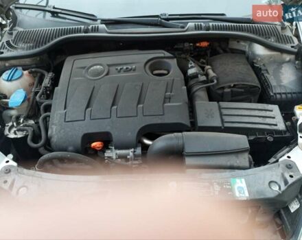 Серый Шкода Октавия, объемом двигателя 1.6 л и пробегом 196 тыс. км за 8750 $, фото 5 на Automoto.ua