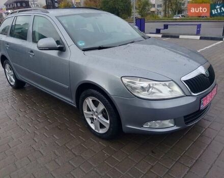 Сірий Шкода Октавія, об'ємом двигуна 1.8 л та пробігом 226 тис. км за 8600 $, фото 1 на Automoto.ua
