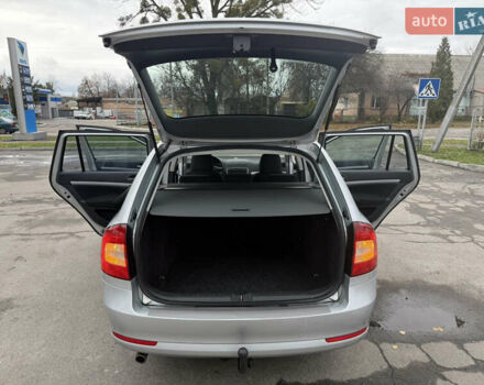 Серый Шкода Октавия, объемом двигателя 1.6 л и пробегом 217 тыс. км за 7650 $, фото 38 на Automoto.ua