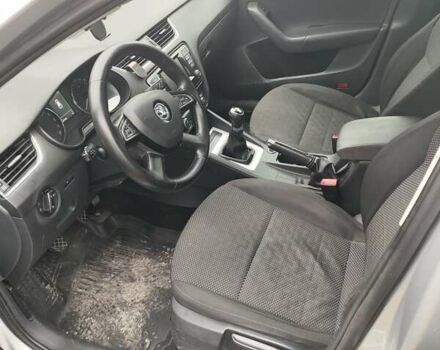 Сірий Шкода Октавія, об'ємом двигуна 1.6 л та пробігом 347 тис. км за 8500 $, фото 5 на Automoto.ua