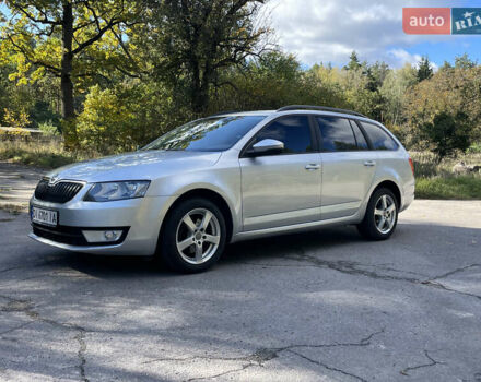 Сірий Шкода Октавія, об'ємом двигуна 1.6 л та пробігом 315 тис. км за 9000 $, фото 2 на Automoto.ua