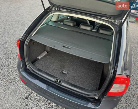 Серый Шкода Октавия, объемом двигателя 2 л и пробегом 250 тыс. км за 10750 $, фото 18 на Automoto.ua