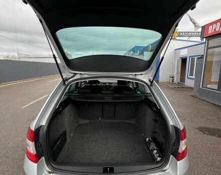 Серый Шкода Октавия, объемом двигателя 1.6 л и пробегом 225 тыс. км за 11400 $, фото 9 на Automoto.ua