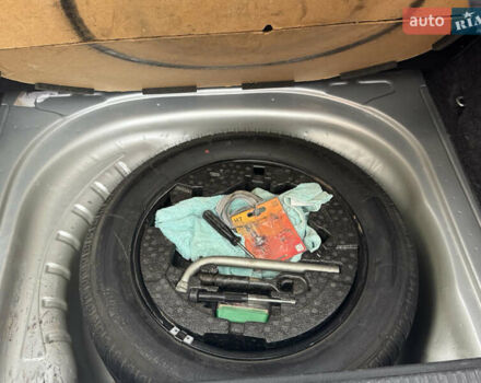 Сірий Шкода Октавія, об'ємом двигуна 1.6 л та пробігом 301 тис. км за 10700 $, фото 17 на Automoto.ua