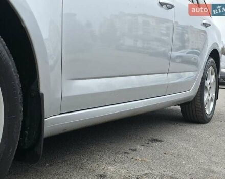 Сірий Шкода Октавія, об'ємом двигуна 1.8 л та пробігом 258 тис. км за 10950 $, фото 24 на Automoto.ua