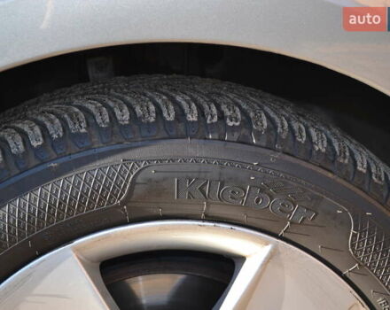 Серый Шкода Октавия, объемом двигателя 2 л и пробегом 228 тыс. км за 12500 $, фото 11 на Automoto.ua