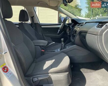 Сірий Шкода Октавія, об'ємом двигуна 1.6 л та пробігом 296 тис. км за 9490 $, фото 12 на Automoto.ua