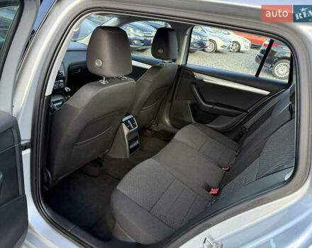 Сірий Шкода Октавія, об'ємом двигуна 1.6 л та пробігом 230 тис. км за 10999 $, фото 39 на Automoto.ua