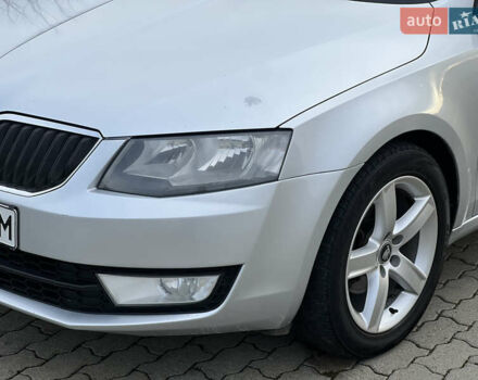 Серый Шкода Октавия, объемом двигателя 2 л и пробегом 303 тыс. км за 9200 $, фото 12 на Automoto.ua