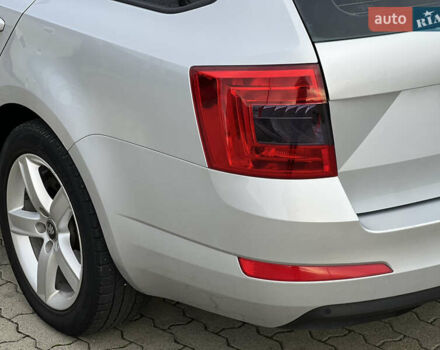 Серый Шкода Октавия, объемом двигателя 2 л и пробегом 303 тыс. км за 9200 $, фото 16 на Automoto.ua