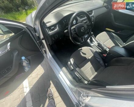 Шкода Октавия 2014 в Виннице на Automoto.ua Серый Шкода Октавия, объемом двигателя 1.6 л и пробегом 291 тыс. км за 11500 $, фото 6 на Automoto.ua