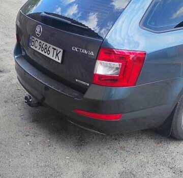 Шкода Октавия 2014 в Львове на Automoto.ua Серый Шкода Октавия, объемом двигателя 1.6 л и пробегом 284 тыс. км за 11000 $, фото 11 на Automoto.ua