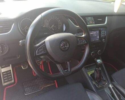 Серый Шкода Октавия, объемом двигателя 2 л и пробегом 290 тыс. км за 13700 $, фото 10 на Automoto.ua