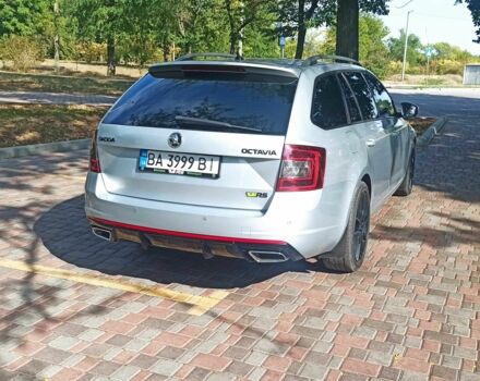 Серый Шкода Октавия, объемом двигателя 2 л и пробегом 293 тыс. км за 13700 $, фото 5 на Automoto.ua