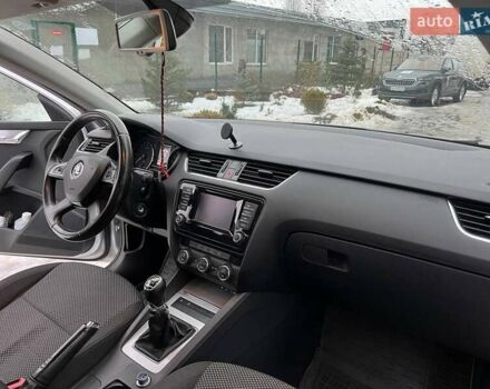 Серый Шкода Октавия, объемом двигателя 1.6 л и пробегом 370 тыс. км за 9500 $, фото 4 на Automoto.ua