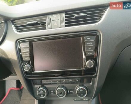 Сірий Шкода Октавія, об'ємом двигуна 2 л та пробігом 219 тис. км за 10800 $, фото 28 на Automoto.ua