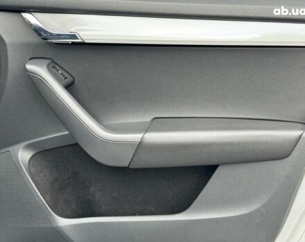 Серый Шкода Октавия, объемом двигателя 1.6 л и пробегом 380 тыс. км за 10490 $, фото 12 на Automoto.ua