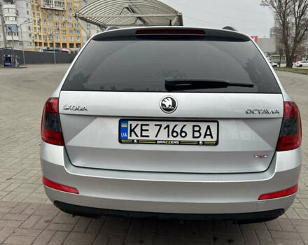 Серый Шкода Октавия, объемом двигателя 1.6 л и пробегом 207 тыс. км за 11000 $, фото 9 на Automoto.ua