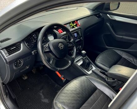 Серый Шкода Октавия, объемом двигателя 1.6 л и пробегом 390 тыс. км за 10500 $, фото 5 на Automoto.ua