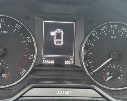 Сірий Шкода Октавія, об'ємом двигуна 1.8 л та пробігом 228 тис. км за 11300 $, фото 21 на Automoto.ua