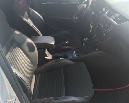 Серый Шкода Октавия, объемом двигателя 2 л и пробегом 290 тыс. км за 13700 $, фото 13 на Automoto.ua