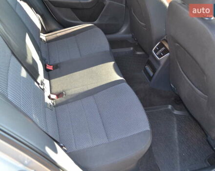 Серый Шкода Октавия, объемом двигателя 2 л и пробегом 228 тыс. км за 12500 $, фото 20 на Automoto.ua