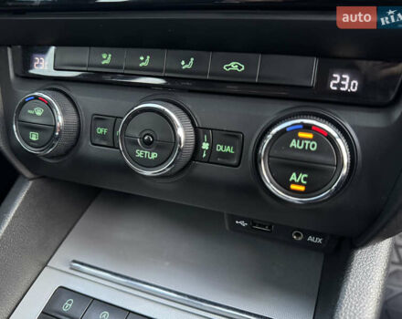 Сірий Шкода Октавія, об'ємом двигуна 1.6 л та пробігом 180 тис. км за 10399 $, фото 25 на Automoto.ua