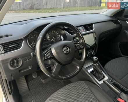 Серый Шкода Октавия, объемом двигателя 2 л и пробегом 303 тыс. км за 9200 $, фото 23 на Automoto.ua