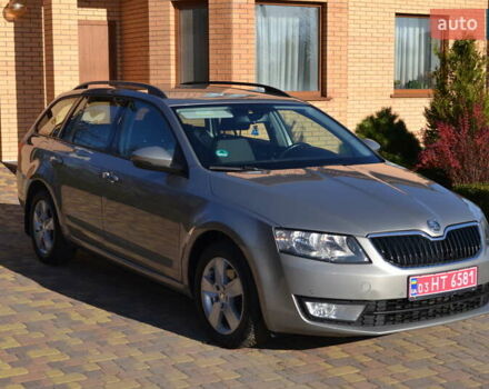 Серый Шкода Октавия, объемом двигателя 2 л и пробегом 228 тыс. км за 12500 $, фото 4 на Automoto.ua