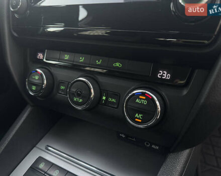 Серый Шкода Октавия, объемом двигателя 1.6 л и пробегом 281 тыс. км за 10499 $, фото 23 на Automoto.ua