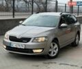 Серый Шкода Октавия, объемом двигателя 1.6 л и пробегом 300 тыс. км за 10800 $, фото 1 на Automoto.ua