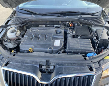 Серый Шкода Октавия, объемом двигателя 1.6 л и пробегом 330 тыс. км за 10300 $, фото 5 на Automoto.ua