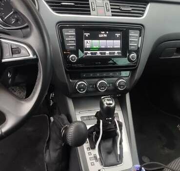 Сірий Шкода Октавія, об'ємом двигуна 0 л та пробігом 217 тис. км за 11800 $, фото 17 на Automoto.ua