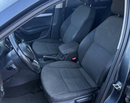 Серый Шкода Октавия, объемом двигателя 1.6 л и пробегом 241 тыс. км за 10300 $, фото 11 на Automoto.ua