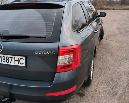 Серый Шкода Октавия, объемом двигателя 1.97 л и пробегом 275 тыс. км за 12000 $, фото 4 на Automoto.ua
