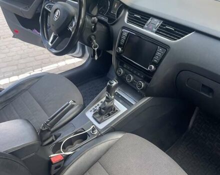 Шкода Октавия 2014 в Виннице на Automoto.ua Серый Шкода Октавия, объемом двигателя 1.6 л и пробегом 291 тыс. км за 11500 $, фото 3 на Automoto.ua