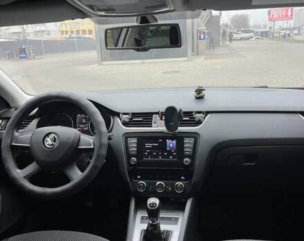 Серый Шкода Октавия, объемом двигателя 1.6 л и пробегом 207 тыс. км за 11000 $, фото 34 на Automoto.ua