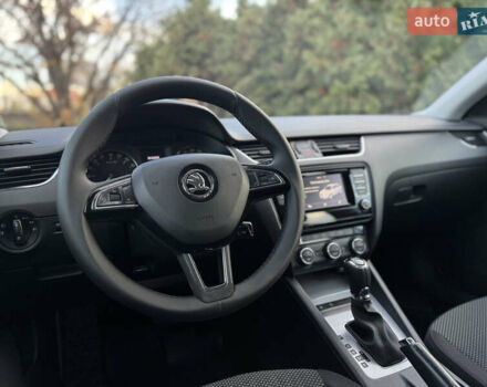 Сірий Шкода Октавія, об'ємом двигуна 1.6 л та пробігом 180 тис. км за 10399 $, фото 20 на Automoto.ua