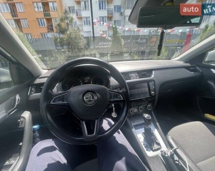 Шкода Октавия 2014 в Виннице на Automoto.ua Серый Шкода Октавия, объемом двигателя 1.6 л и пробегом 291 тыс. км за 11500 $, фото 5 на Automoto.ua