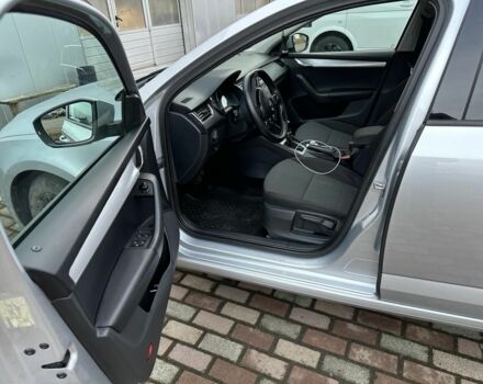 Серый Шкода Октавия, объемом двигателя 2 л и пробегом 300 тыс. км за 11200 $, фото 7 на Automoto.ua