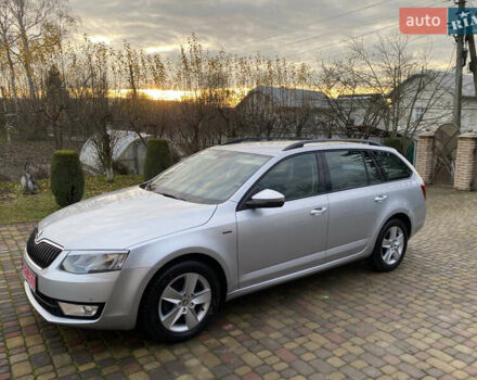 Серый Шкода Октавия, объемом двигателя 2 л и пробегом 227 тыс. км за 10700 $, фото 10 на Automoto.ua