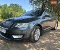 Серый Шкода Октавия, объемом двигателя 1.6 л и пробегом 362 тыс. км за 10500 $, фото 1 на Automoto.ua