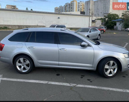 Шкода Октавия 2014 в Одессе на Automoto.ua Серый Шкода Октавия, объемом двигателя 1.6 л и пробегом 285 тыс. км за 10000 $, фото 5 на Automoto.ua