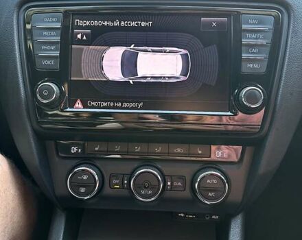 Серый Шкода Октавия, объемом двигателя 1.8 л и пробегом 294 тыс. км за 11800 $, фото 27 на Automoto.ua