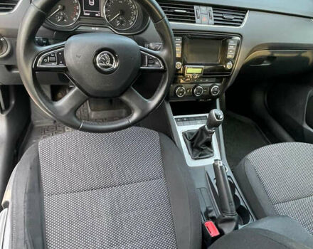 Сірий Шкода Октавія, об'ємом двигуна 1.97 л та пробігом 80 тис. км за 10000 $, фото 7 на Automoto.ua