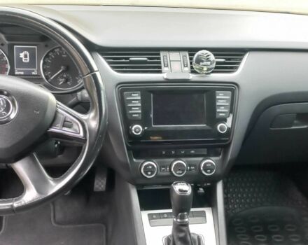 Сірий Шкода Октавія, об'ємом двигуна 1.6 л та пробігом 260 тис. км за 10600 $, фото 15 на Automoto.ua